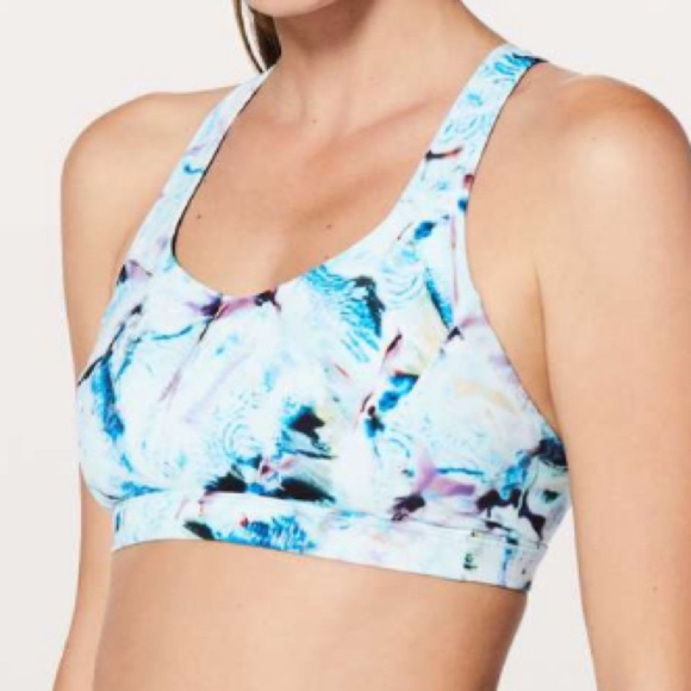 Lululemon Free To Be Serene Bra